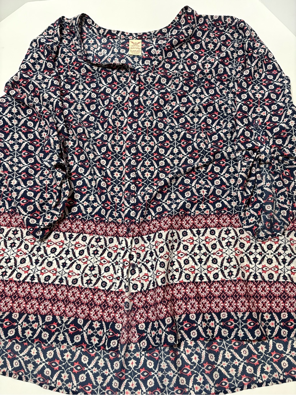 Faded Glory size 4X Navy, Burgundy and Cream Printed Button-Front Tunic